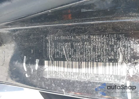 2005 Toyota Matrix Xr z USA, uszkodzony, nr VIN 2T1KR32EX5C341766